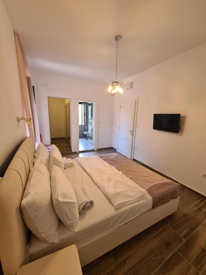 Porto In Rooms Teodo Esterno foto