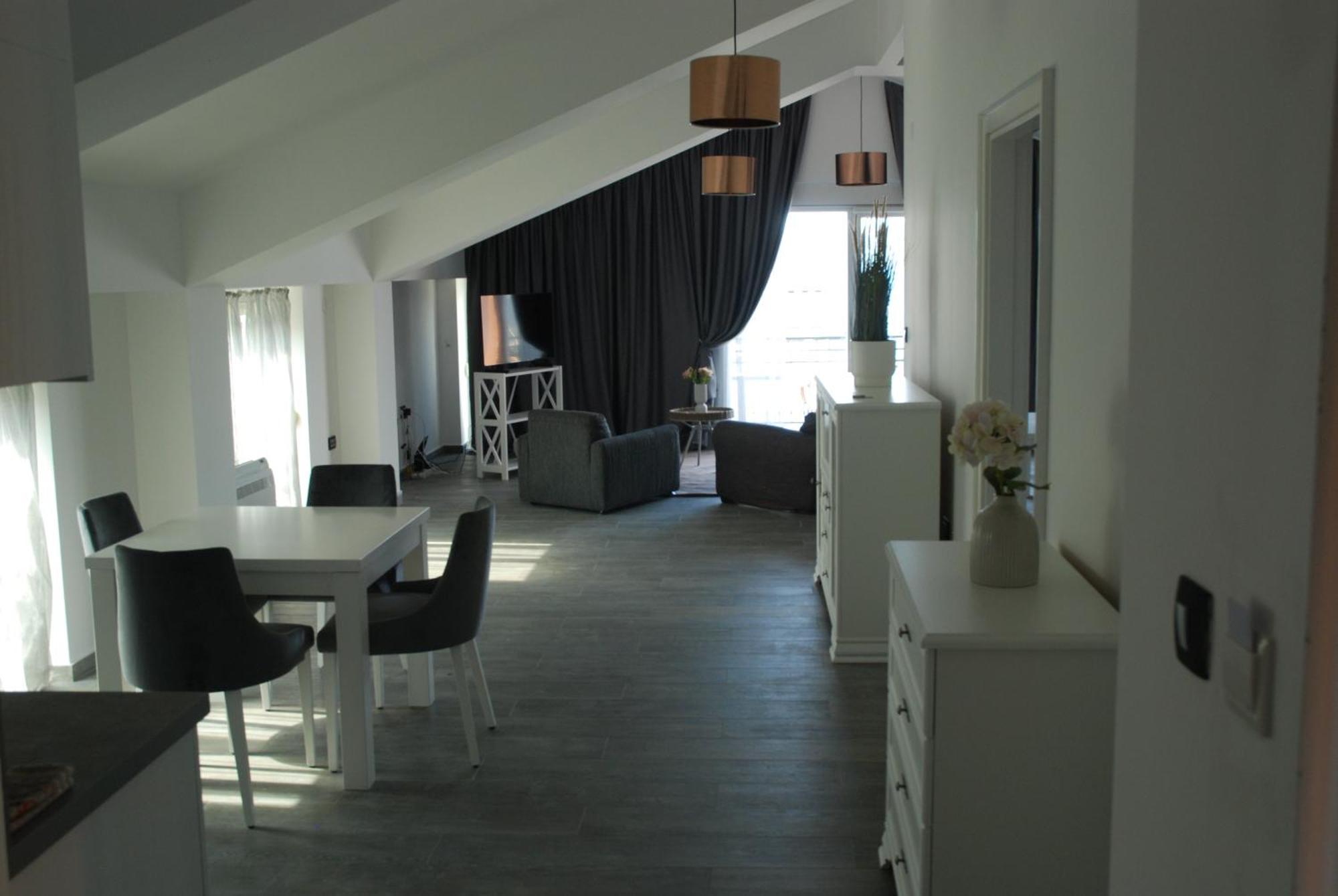 Porto In Rooms Teodo Esterno foto